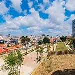 2br Cardiff With Balcony Διαμέρισμα Lisboa