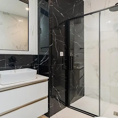 Lejlighed 2br Cardiff With Balcony *