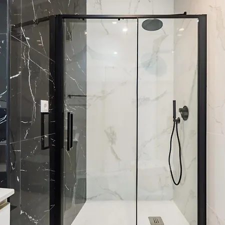 Apartamento 2br Cardiff With Balcony