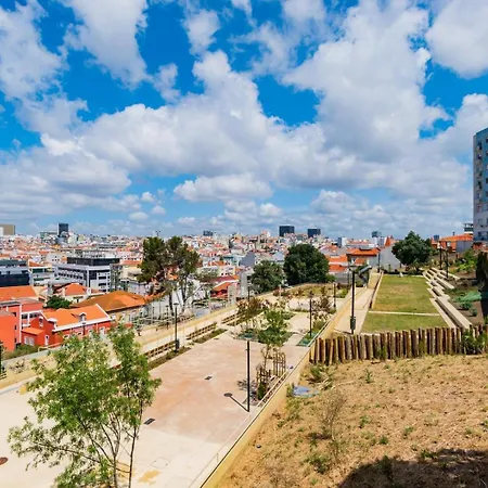 2br Cardiff With Balcony Apartman Lisboa